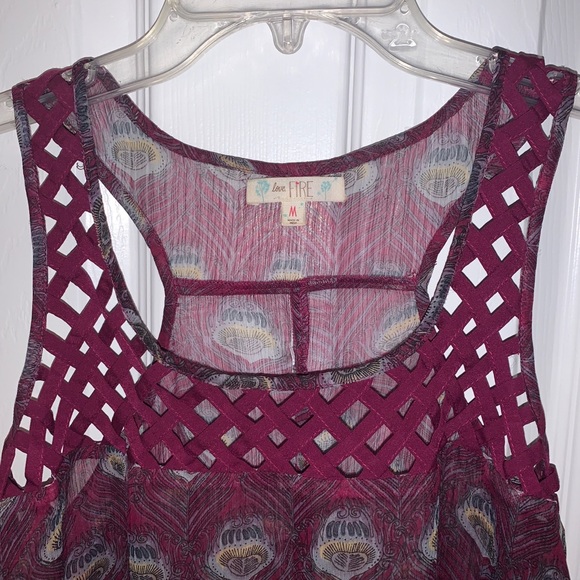 Flowey Racerback Tank Top - Picture 3 of 4